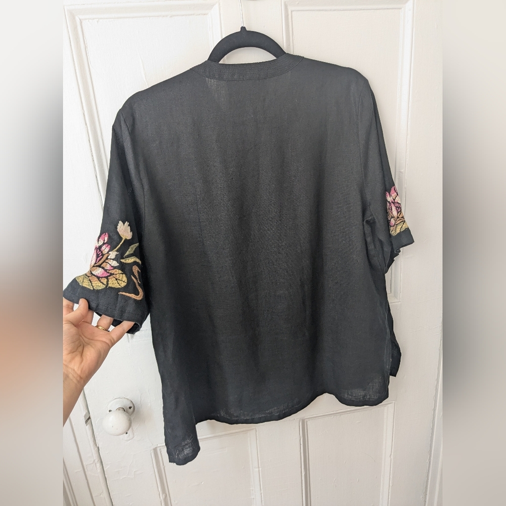 Johnny Was Maisie Easy V-Neck Linen Embroidered Tunic Top - Size M - Picture 9 of 9